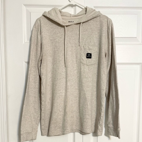 RVCA Other - RVCA Hooded Long Sleeve Tee